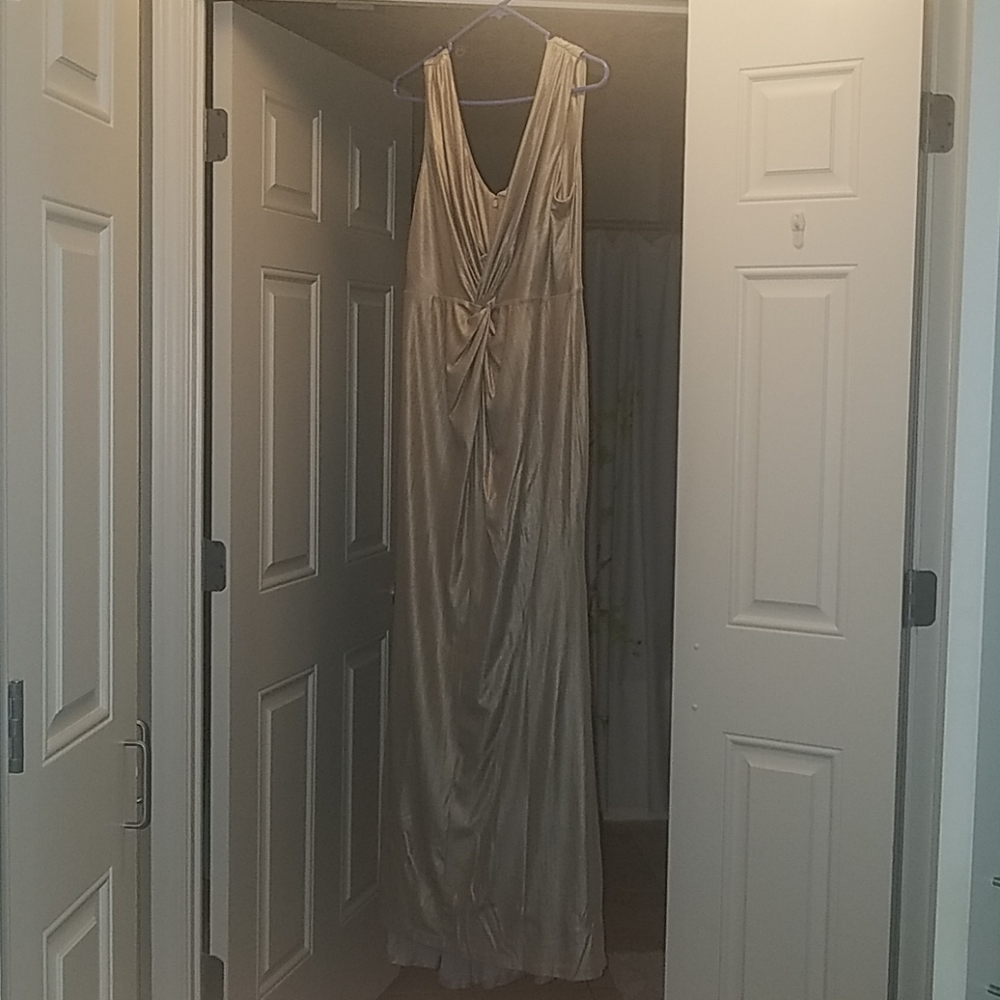 Long dress